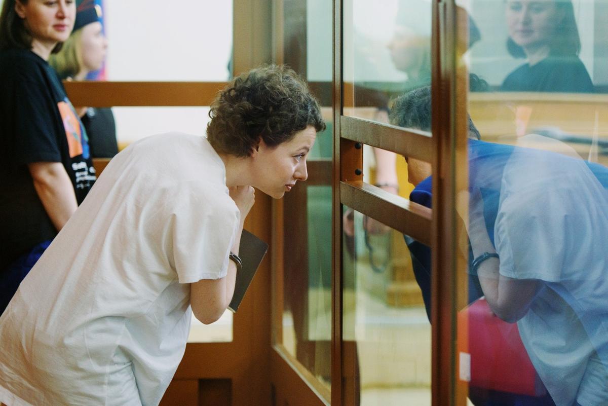 Женя Беркович в зале суда. Фото: Варвара Гатауллина