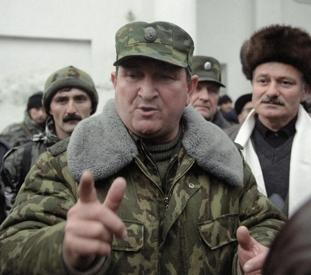 Генерал Геннадий Трошев, 1999 год. Фото: РИА Новости