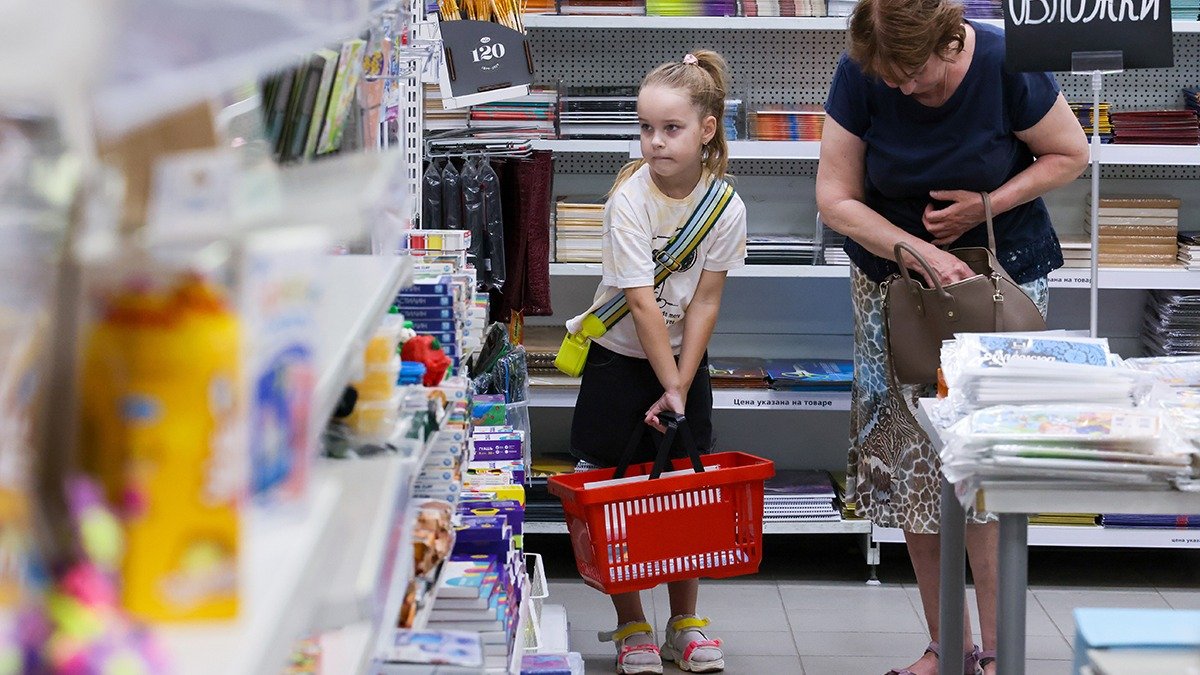 «Дочке исполнилось два года, начали копить на школу»