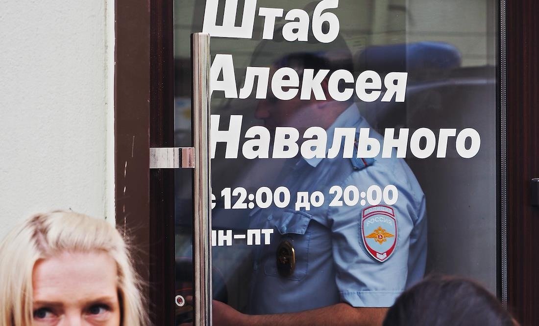 Обыски в штабе Навального. Фото: Александр Чиженок / Коммерсантъ