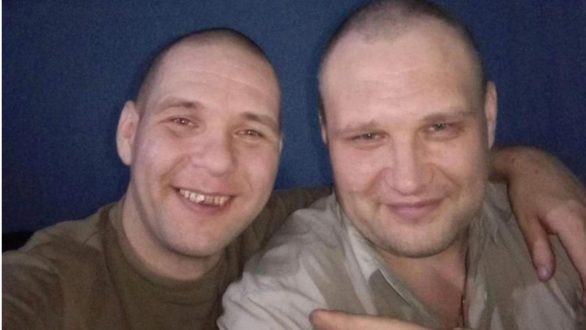 «Гвозди забил в глаза»