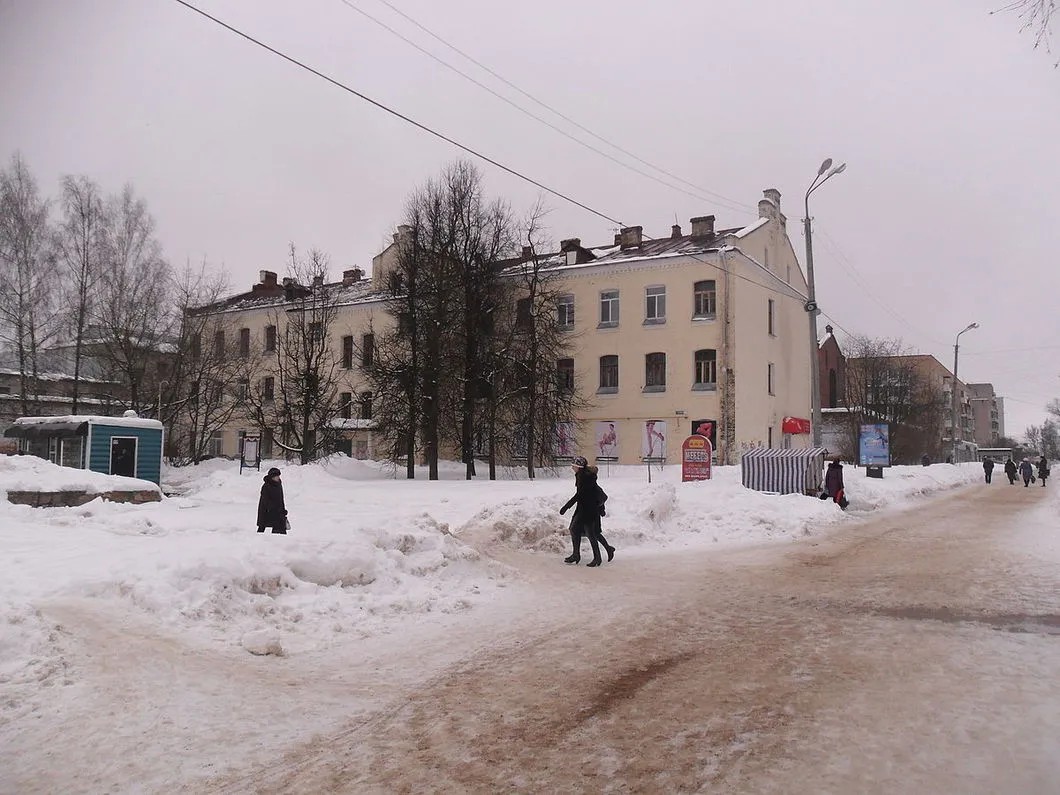 Улица в Смоленске. Фото: Cергей Семенов / wikipedia.org