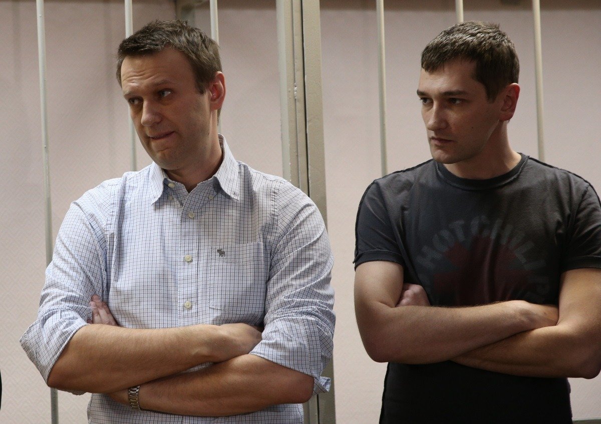 Оглашение приговора братьям Навальным, 2014 год. Фото: Михаил Почуев / ТАСС