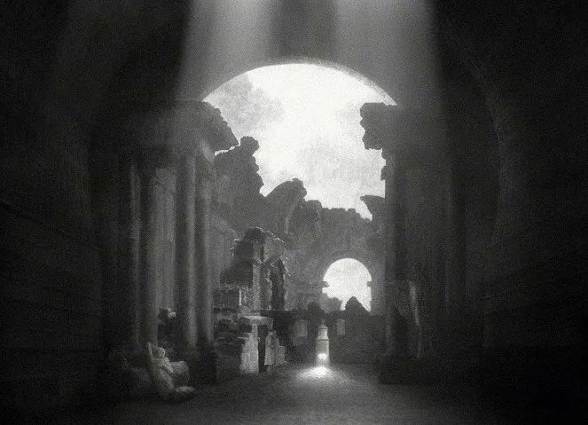 Кадр из фильма Александра Сокурова «Сказка»