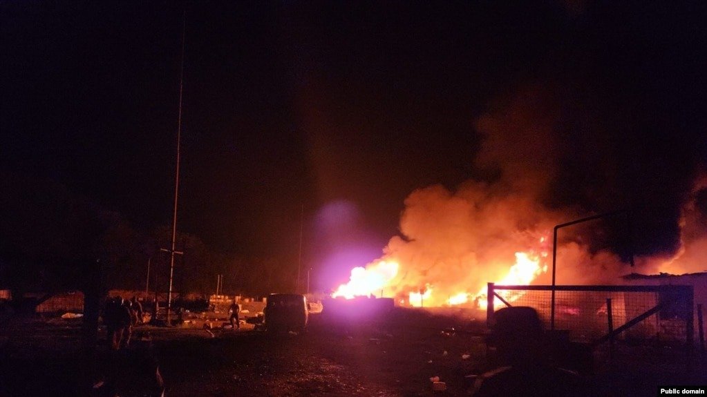 Взрыв на топливном складе в Нагорном Карабахе. Фото из открытых источников / Wikimedia
