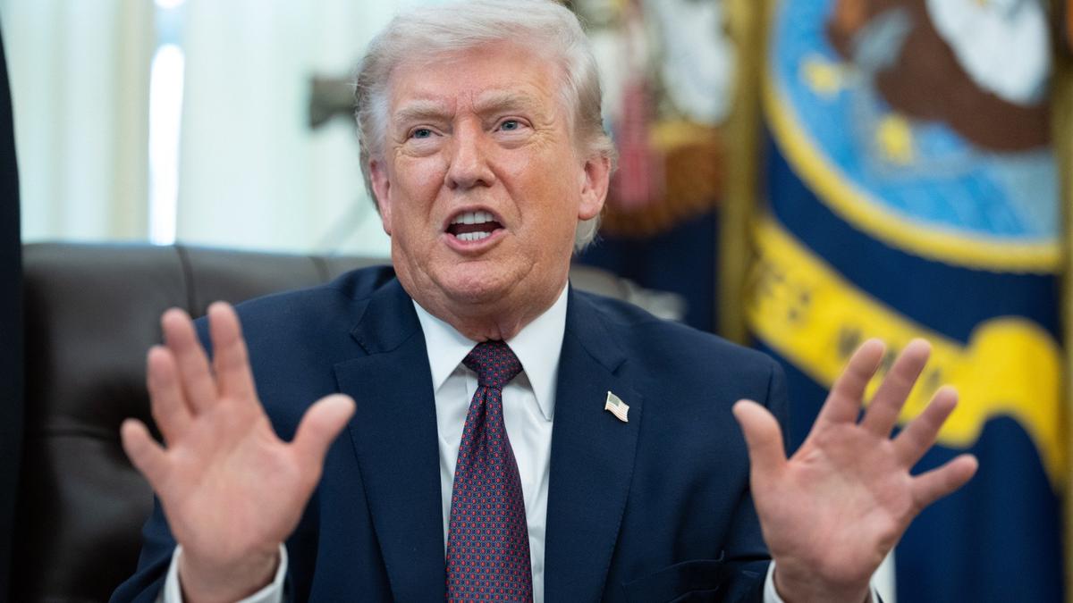 Сезон отставок