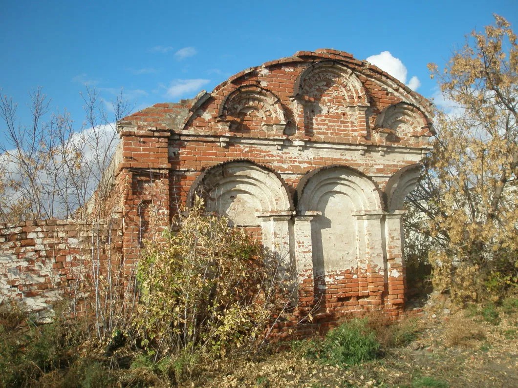 Руины в Звериноголовске. Фото: Елена Бердникова, для «Новой газеты»