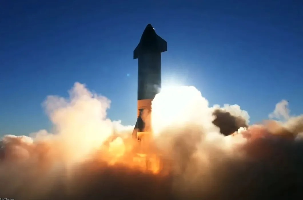 Старт ракеты Starship. Фото: EastNews