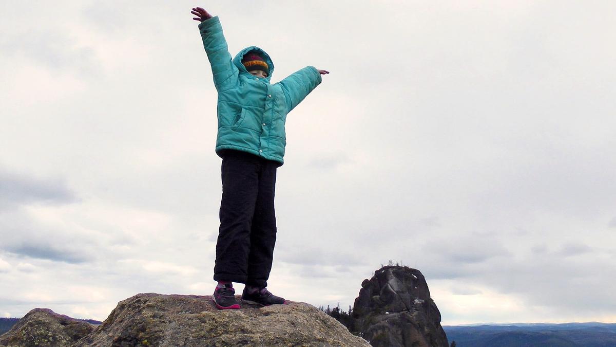 И Столбы превращают в вышки