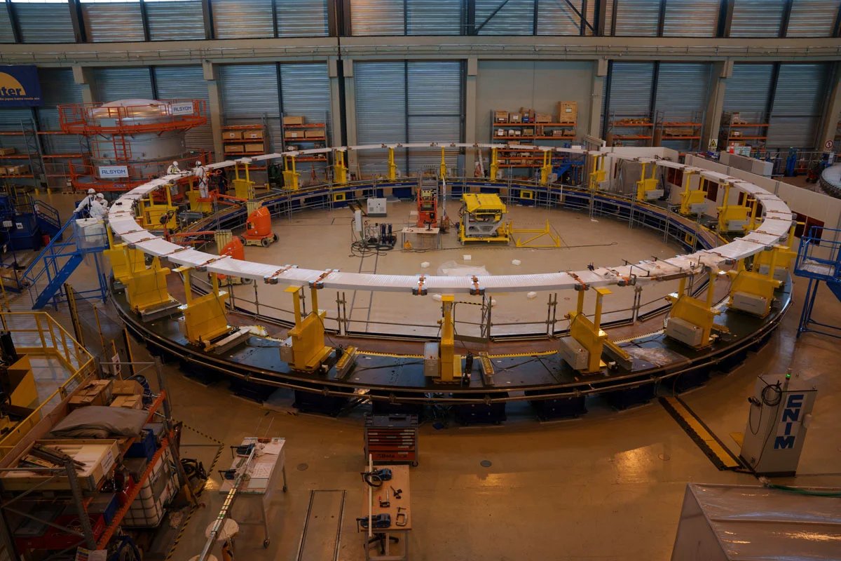 Франция. Строительство международного экспериментального термоядерного реактора типа «токамак» ITER. Фото: Zuma \ TASS