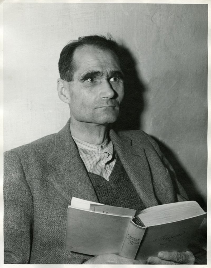 Рудольф Гесс. Фото: hollis.harvard.edu