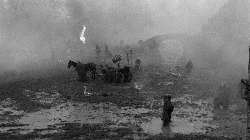 Кадр из фильма «Трудно быть богом»