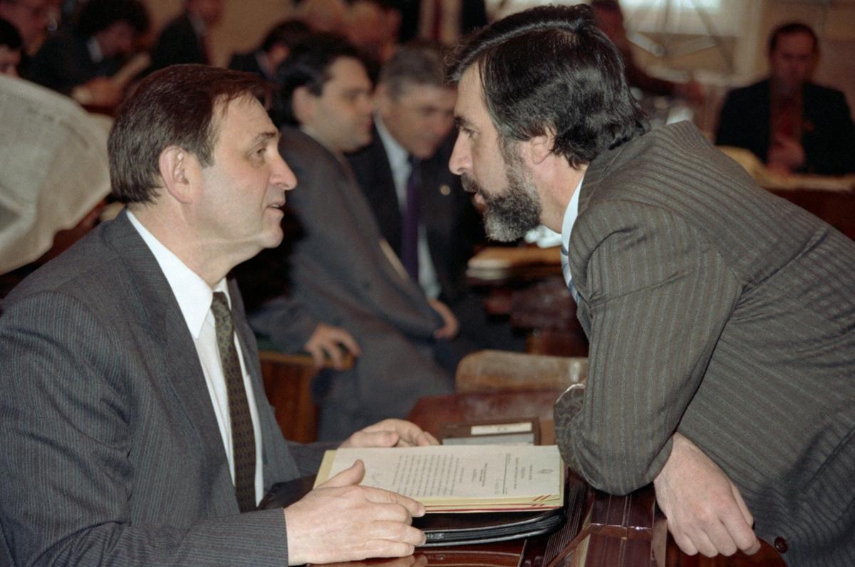 Министр безопасности Российской Федерации Виктор Баранников (слева) и его заместитель Евгений Савостьянов, 1992 год. Фото: Валентин Соболев / Фотохроника ТАСС