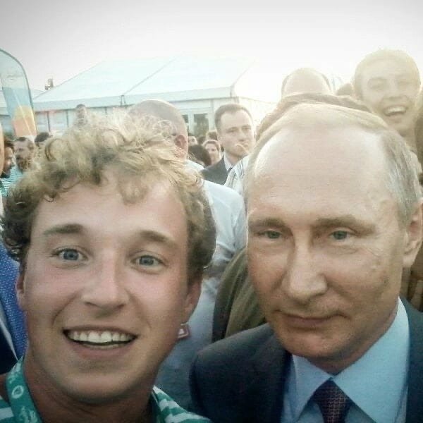 Карпук с Путиным. Фото: соцсети Карпука