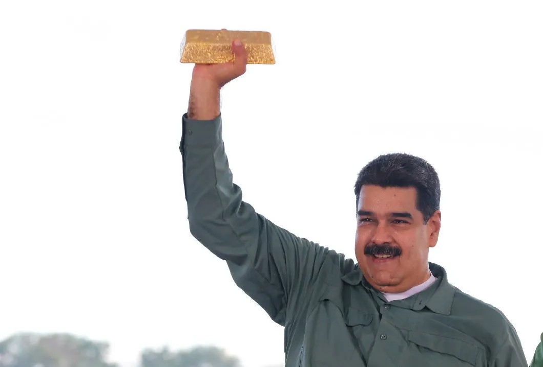 Мадуро нужны наличные, чтобы удерживать власть. Фото: Reuters