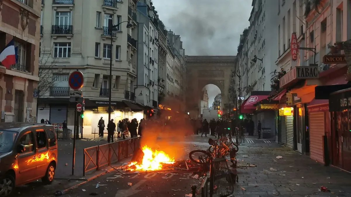 Расстрел в Париже