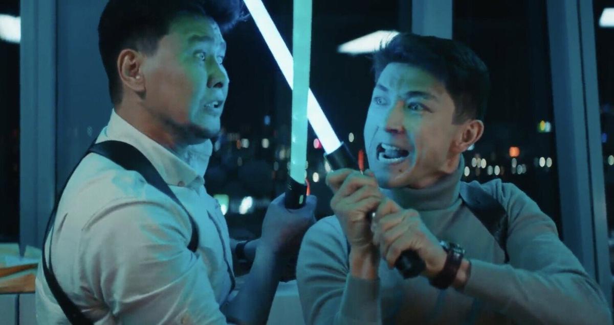 Кадр из фильма «Казахи против пришельцев»