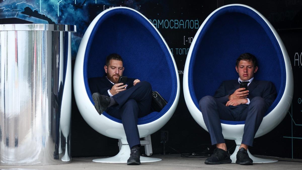 Ждем китайцев, не летим, но, может, поплаваем