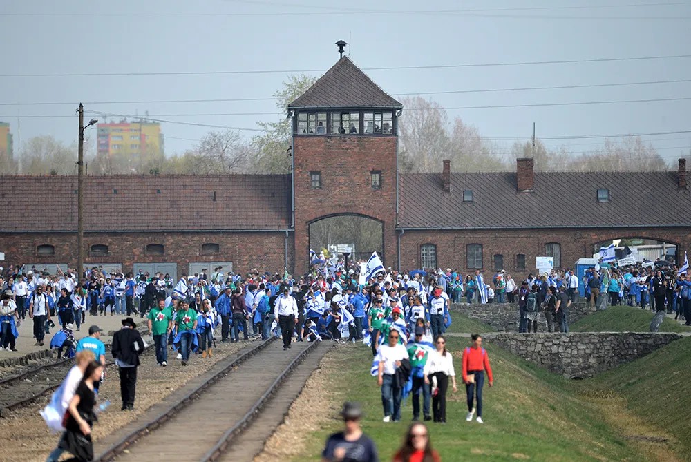Ежегодный «Марш живых» в Освенциме. Фото: Анджей Ковальски / ТАСС