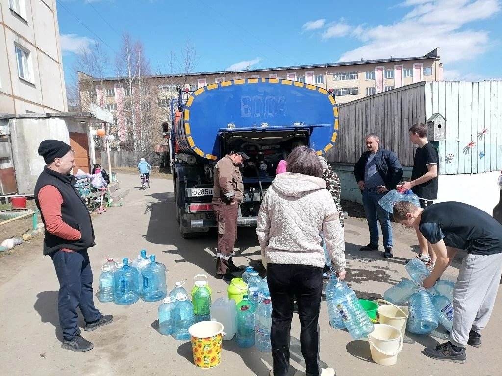 Для некоторых домов в Бодайбо организовали подвоз воды. Фото: соцсети