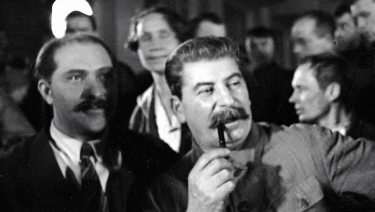 Иосиф Сталин в театре. Фото из открытых источников