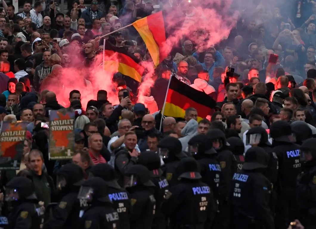 Митинг правых радикалов в Хемнице.