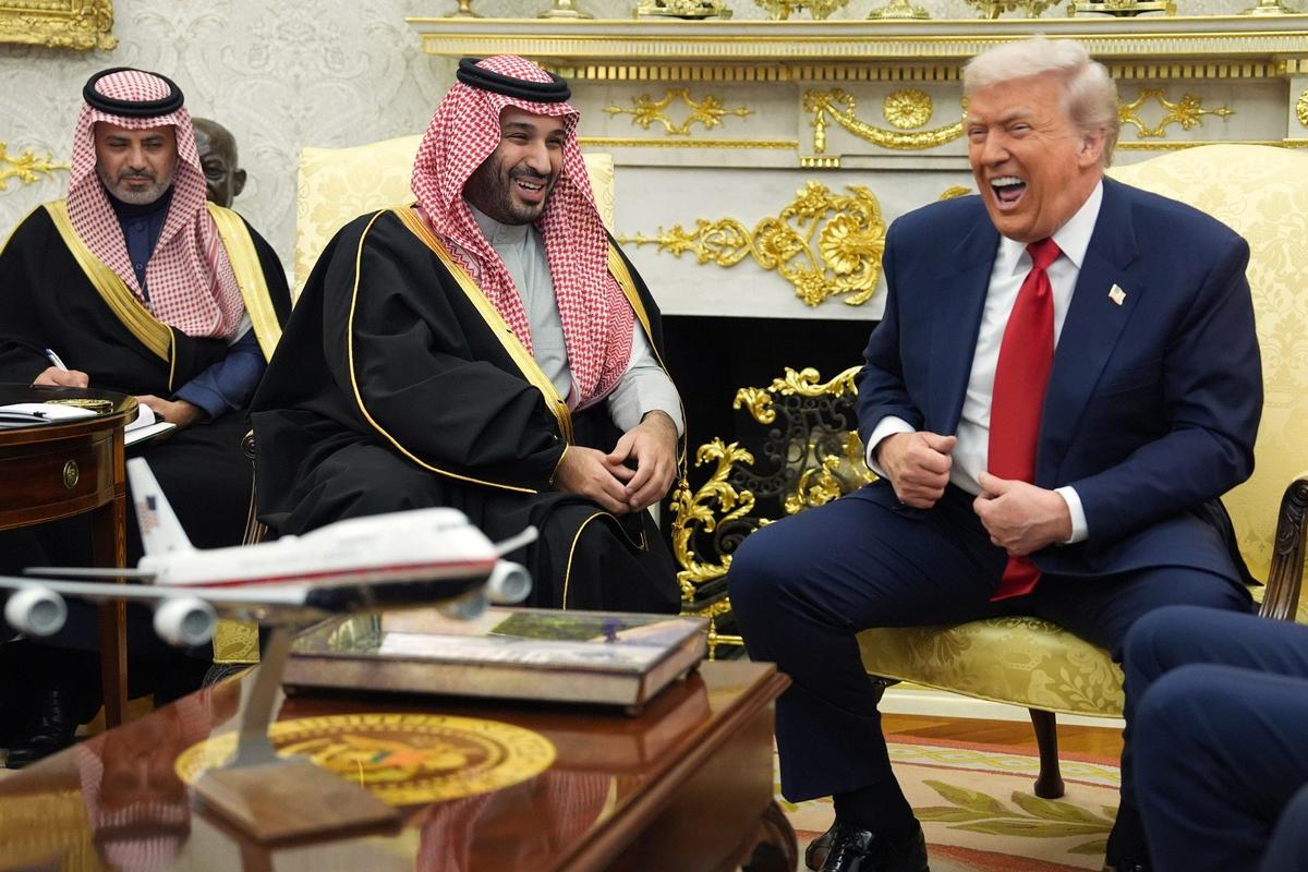 18 ноября 2025 года. Встреча Дональд Трамп с наследным принцем Саудовской Аравии Мухаммедом бин Салманом. Фото: AP / TASS