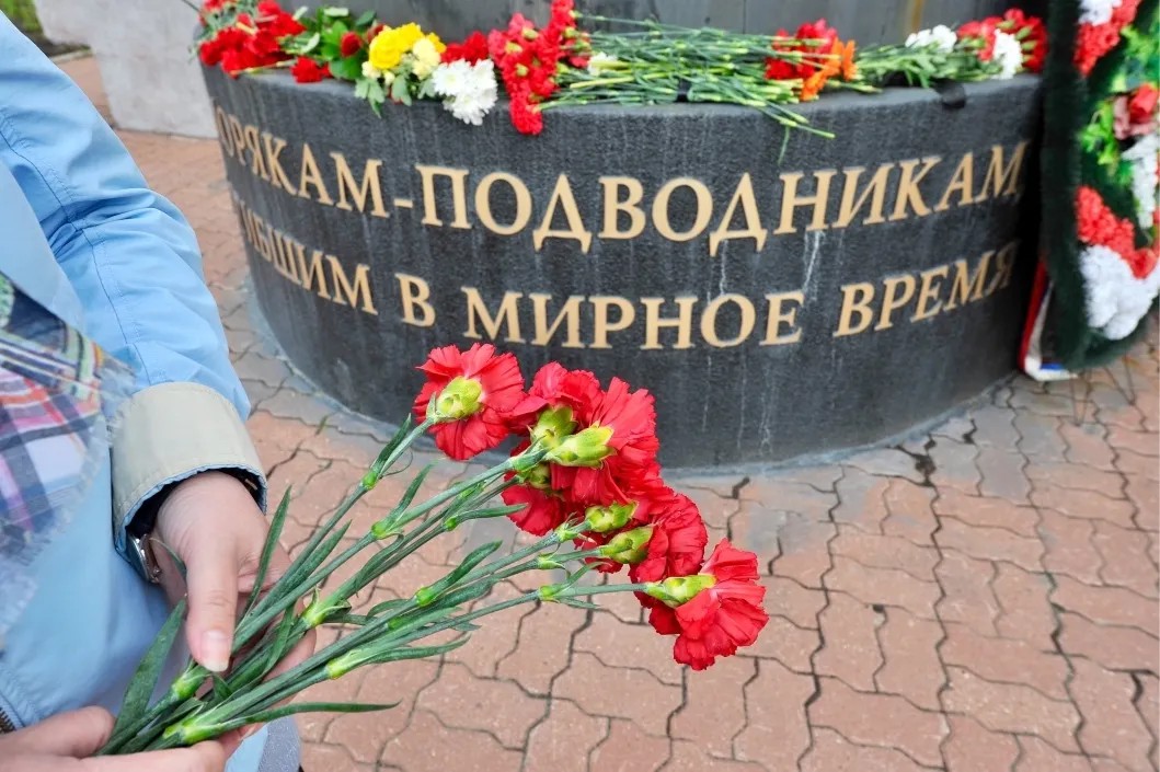 Памятник погибшим в мирное время. Фото: Лев Федосеев / ТАСС