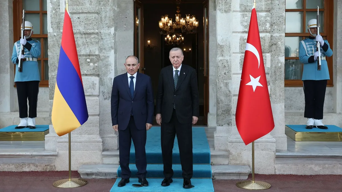 20 июня 2025 года. Стамбул. Никол Пашинян и Реджеп Эрдоган. Фото: HANDOUT / AFP / East News