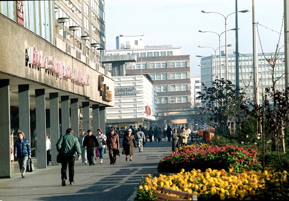 Александрплац в Берлине, ГДР. Фото: РИА Новости
