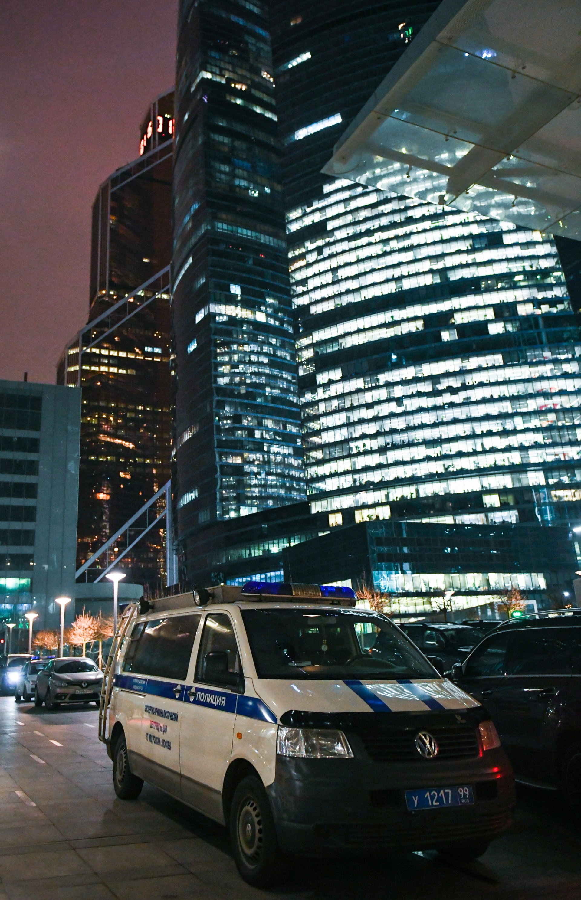 18 ноября 2017 года. Следственные действия на месте перестрелки в «Москва-Сити». Фото: Максим Григорьев / ТАСС