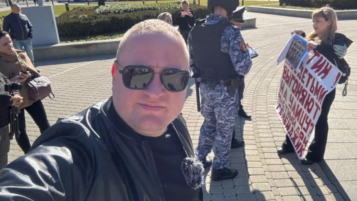 «Из оппозиционеров в лоялисты»