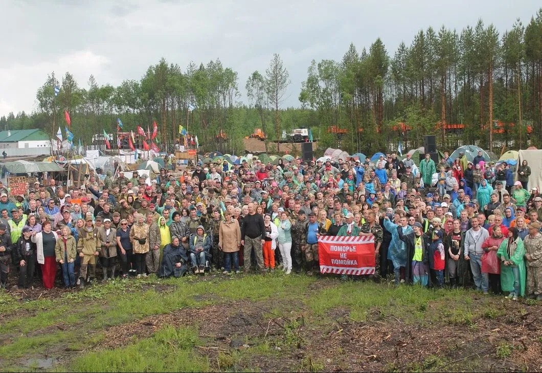 Протестный лагерь в Шиесе, на границе Архангельской области и Республики Коми. Фото из соцсетей