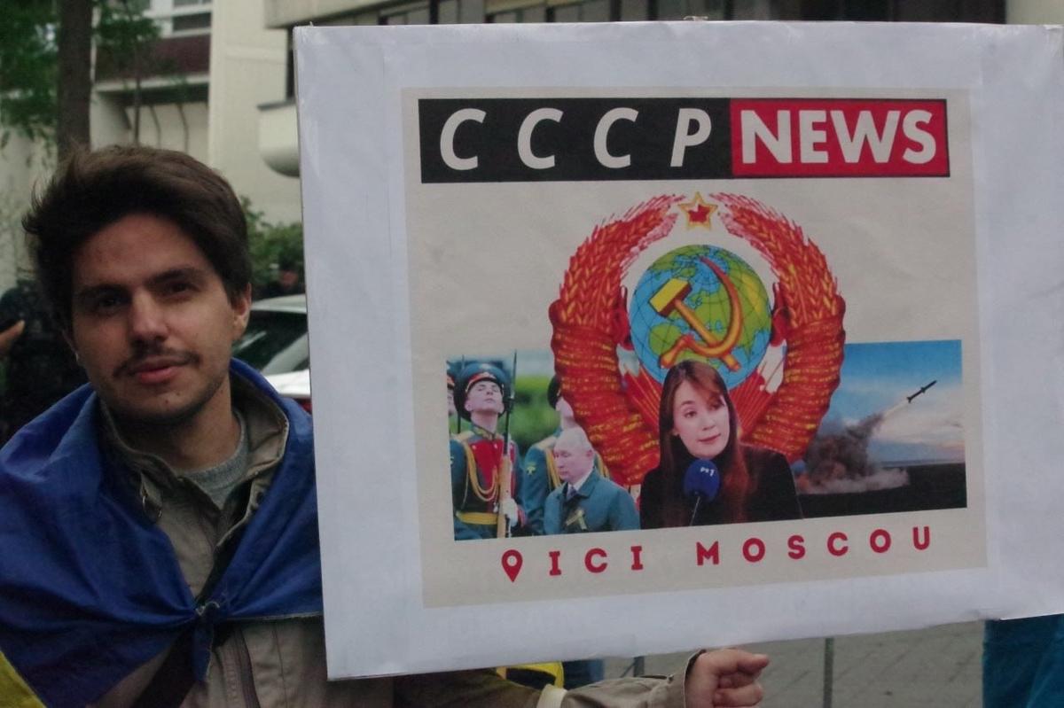 Акция в поддержку депортации Ксении Федоровой в Россию. Фото: Юрий Сафронов / «Новая газета»