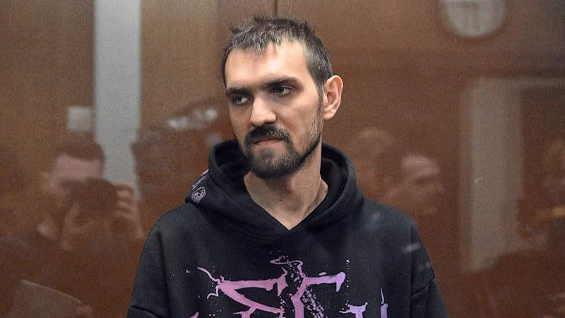 Совершил экстремизм за 60 секунд