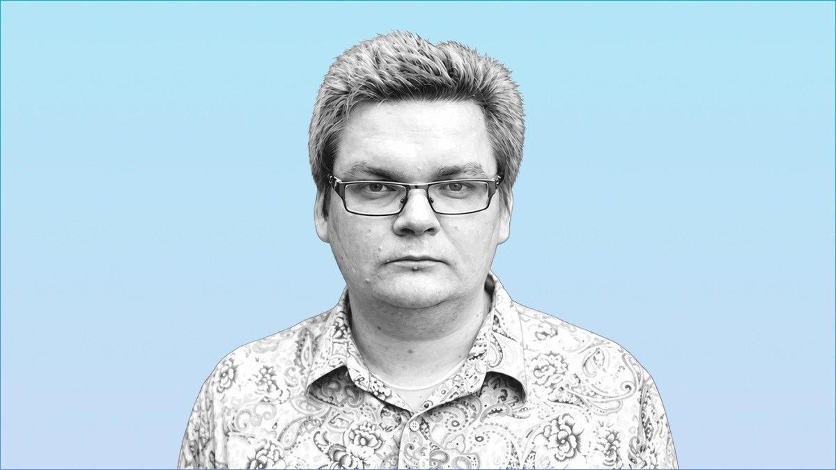 Никаких оснований предполагать, что наследники власть кому-то отдадут, нет. Собственно, ее и некому отдавать
