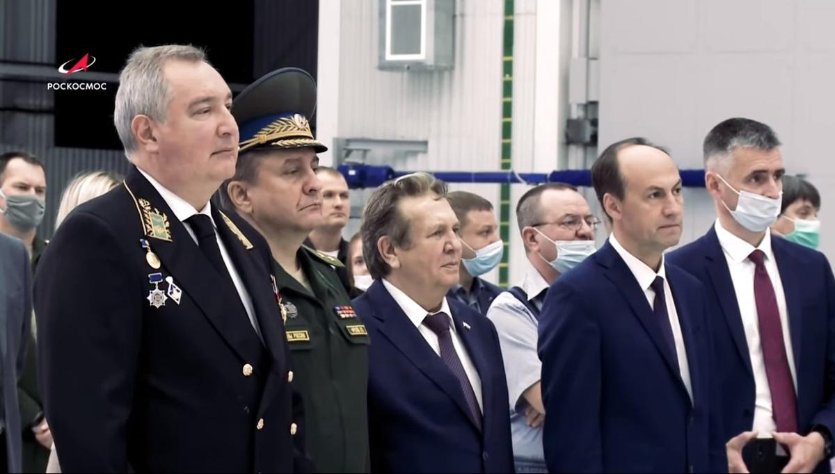 Фрагмент клипа поп-группы Яхонт и Красмаша о ракетах Сармат. Скриншот