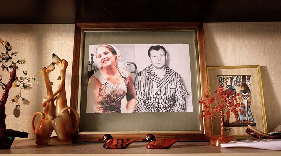 Кадр из фильма «Горящий Горький»