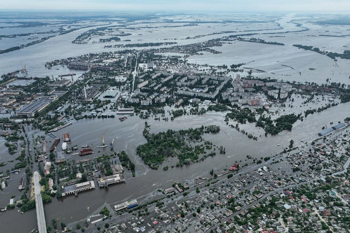 Наводнение в Херсонской области после разрушения Каховской ГЭС. Фото: AP / TASS