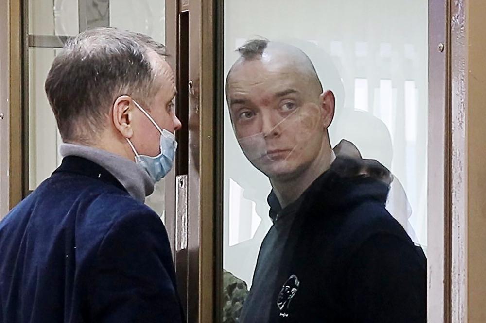 Иван Павлов и Иван Сафронов (справа) в суде. Фото: Пресс-служба Мосгорсуда / ТАСС