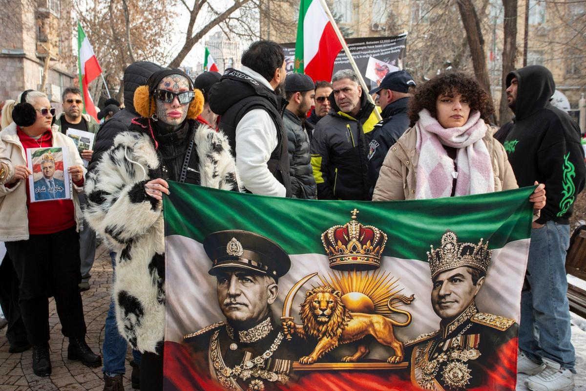 Акция-шествие в Ереване против диктаруты в Иране, 17.01.2026 г. Фото: Александр Гребешков