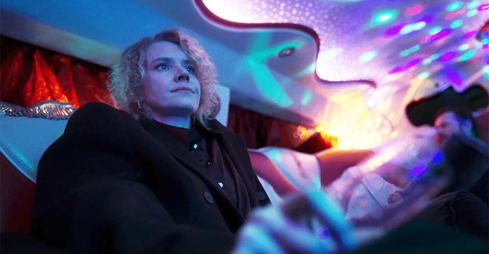 Кадр из сериала «Фестиваль». Источник: kino-teatr.ru