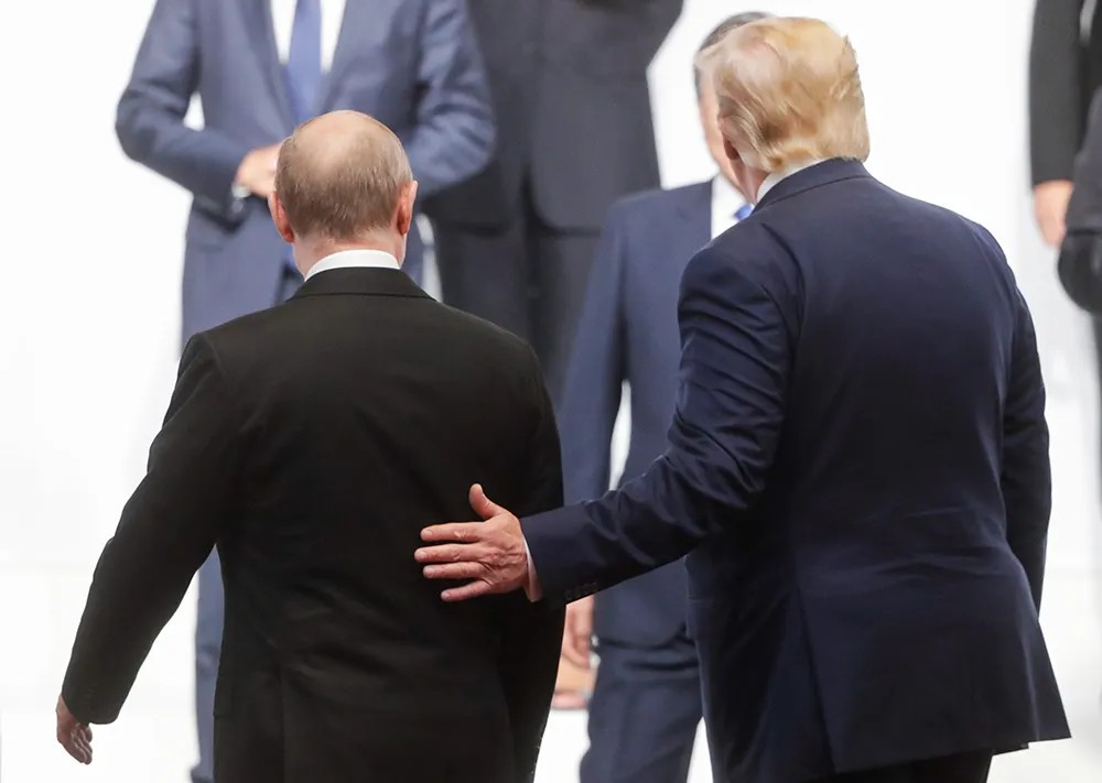 Владимир Путин и Дональд Трамп. Фото: Михаил Метцель / ТАСС