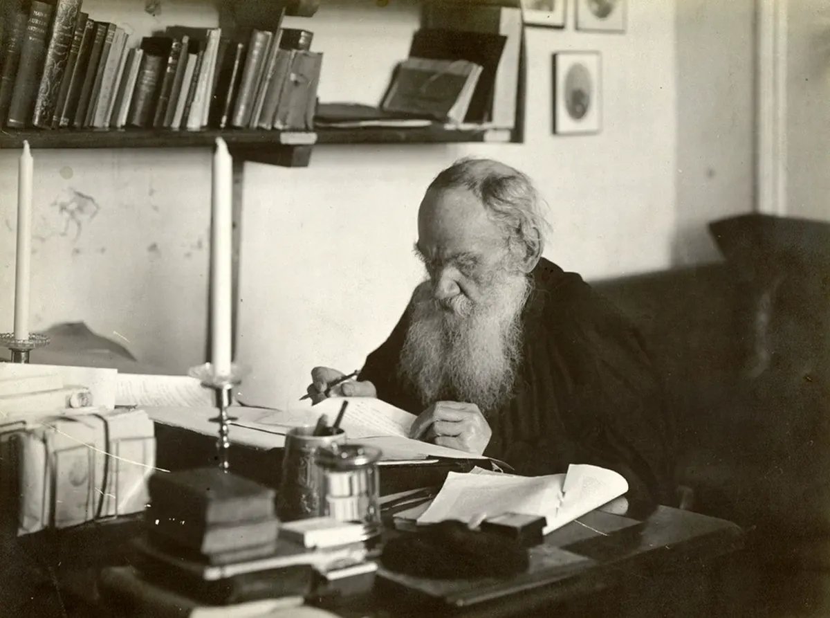 Лев Николаевич Толстой. Фото из архива