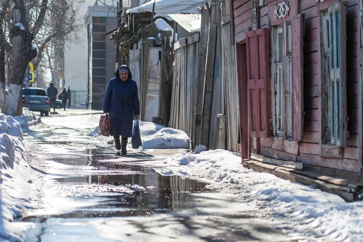 Сносу нет. Исторические деревянные здания в центре Самары стремительно  объявляют аварийными. Чтобы снести. А иногда они просто горят — Новая газета