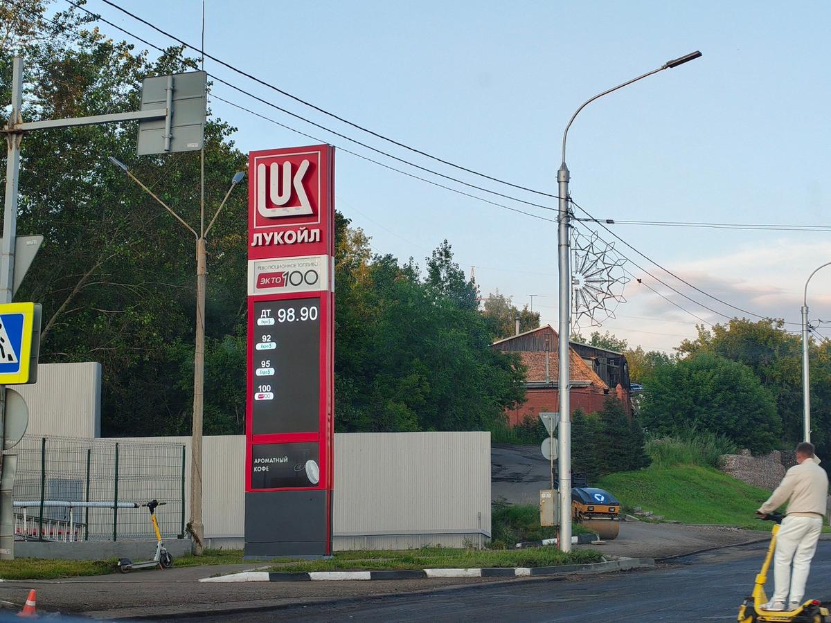 Красноярск. Июль 2026 года. На АЗС. Фото: Алексей Тарасов / «Новая газета»