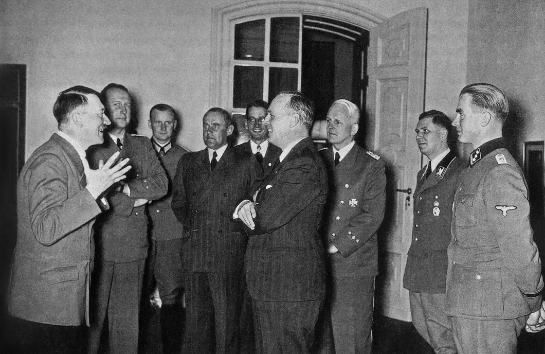 Гитлер и Риббентроп, 1939 год. Фотохроника ТАСС