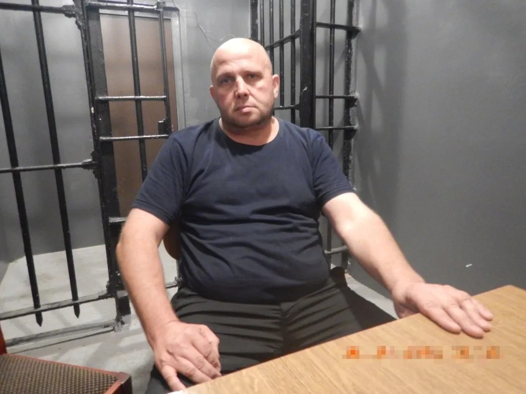 Владимир Иванютенко в изоляторе. Фото адвоката