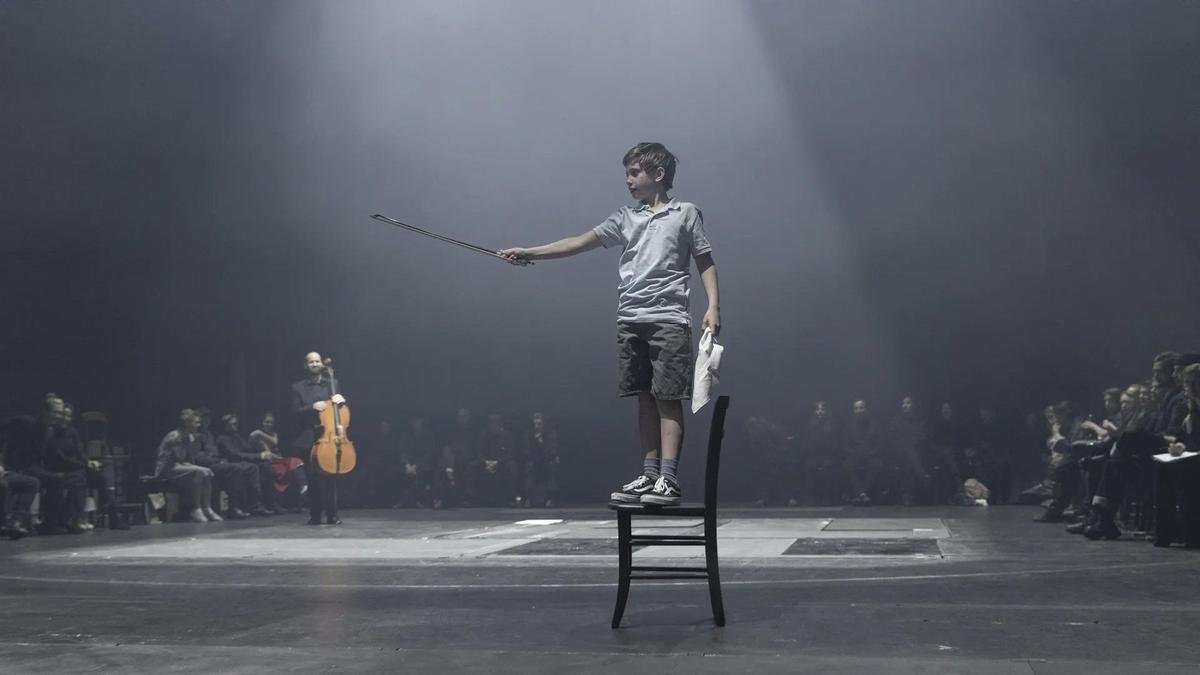 Сцена из спектакля «Три мушкетёра и я». Фото: Patrik Borecký