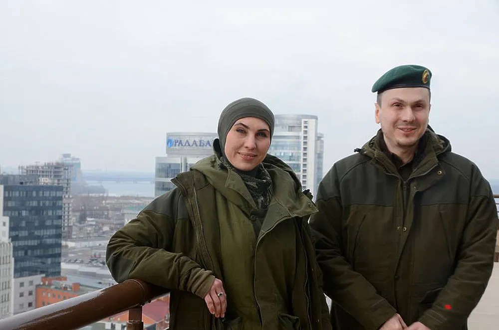 Амина Окуева и Адам Осмаев. Фото из соцсетей